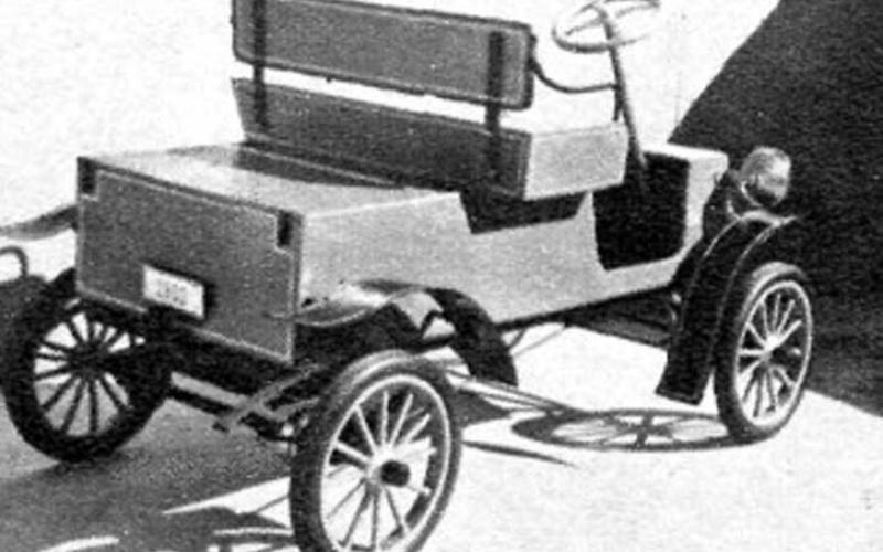 Half Size - 1901 Packard Gas Car Replica!