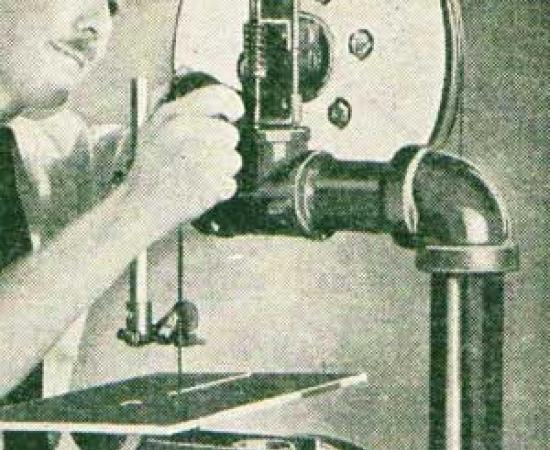 DIY Band Saw Made From Pipe Fittings